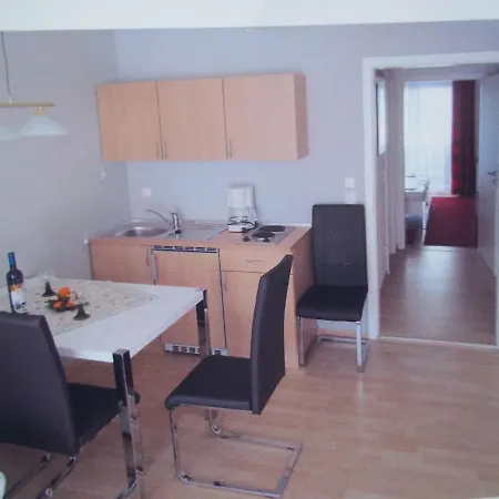 Διαμέρισμα 2 Ferienwohnung